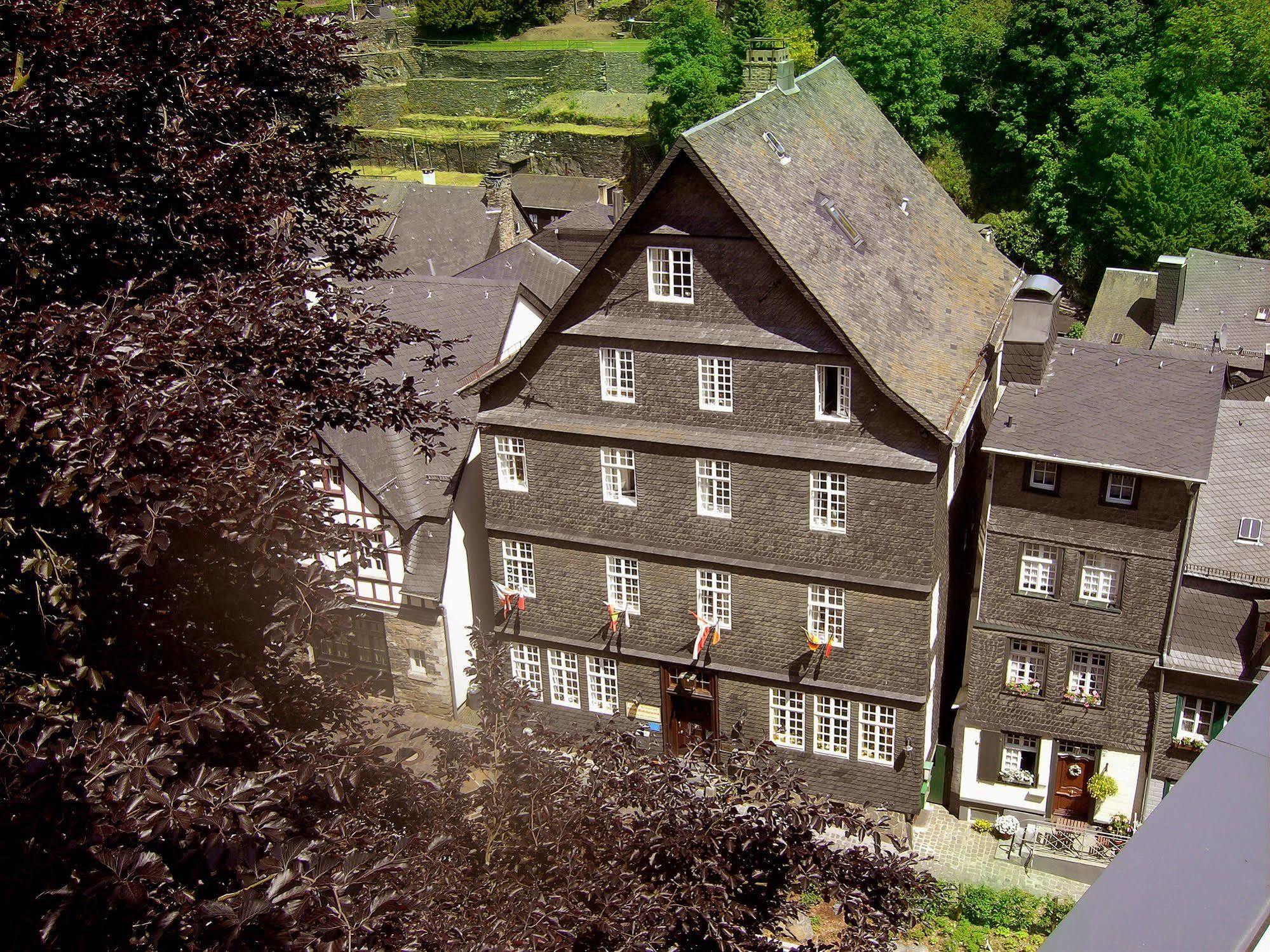 Hotel Graf Rolshausen Monschau Dış mekan fotoğraf