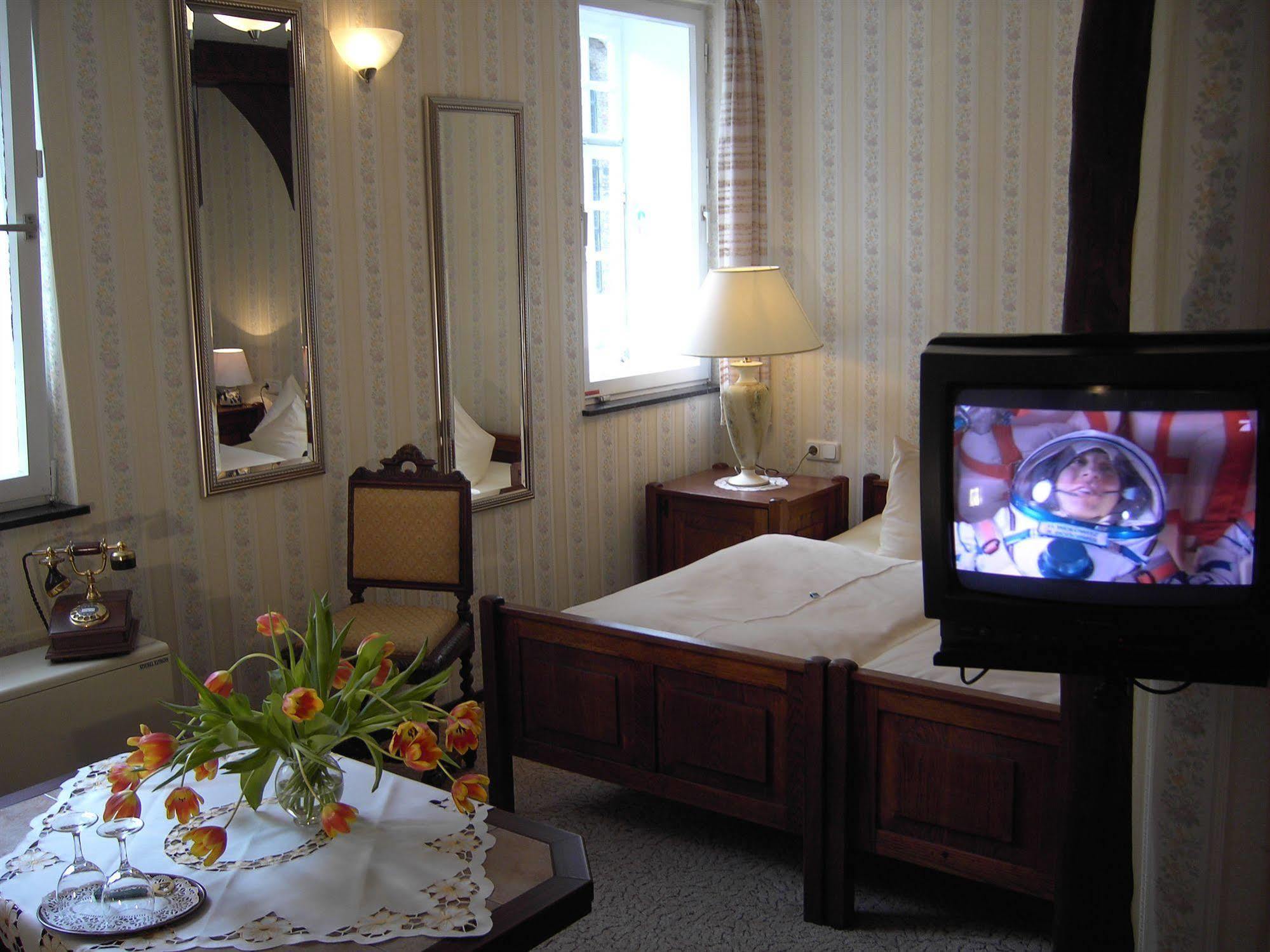 Hotel Graf Rolshausen Monschau Dış mekan fotoğraf